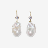 White Topaz×Baroque Pearl Drop Pierce