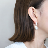 Zirconia × Baroque Pearl Drop Pierce