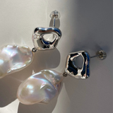 Baroque Pearl Motif Earrings