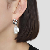 Baroque Pearl Motif Earrings