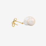 Ribbon Baroque Pearl Earrings