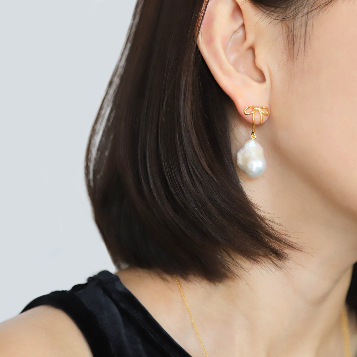 Ribbon Baroque Pearl Earrings – LARICA