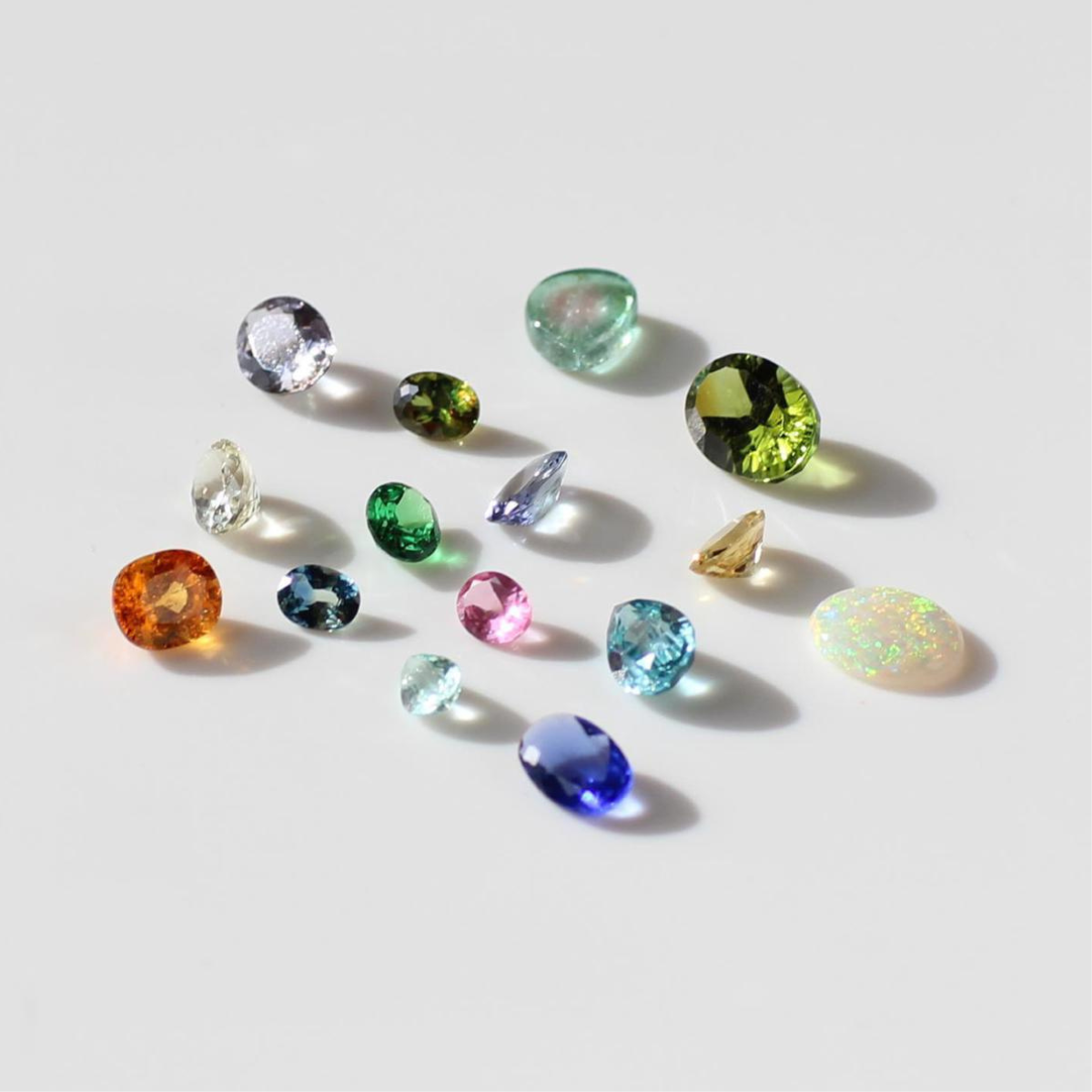 clip-on_earrings_-_2025-04- clip-on_earrings_-_2025-04-