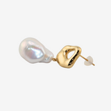 Baroque Pearl Motif Pierce