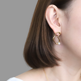 Distorted Motif Pierce
