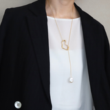 Distorted Motif Baroque Pearl Lariat Necklace