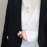 Distorted Motif Baroque Pearl Lariat Necklace
