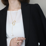 Distorted Motif Baroque Pearl Lariat Necklace